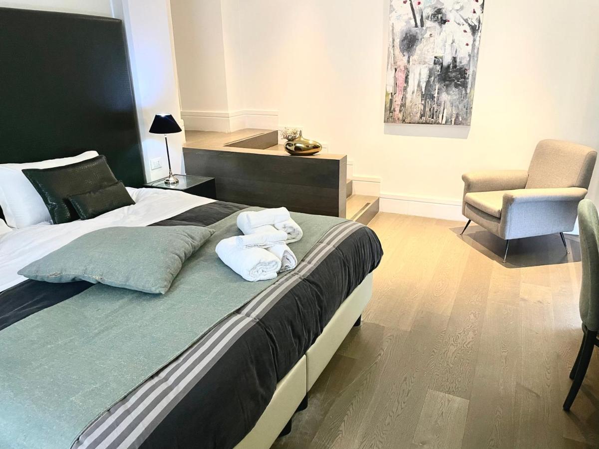 Xenia Luxury Rooms Reggio di Calabria Exterior foto
